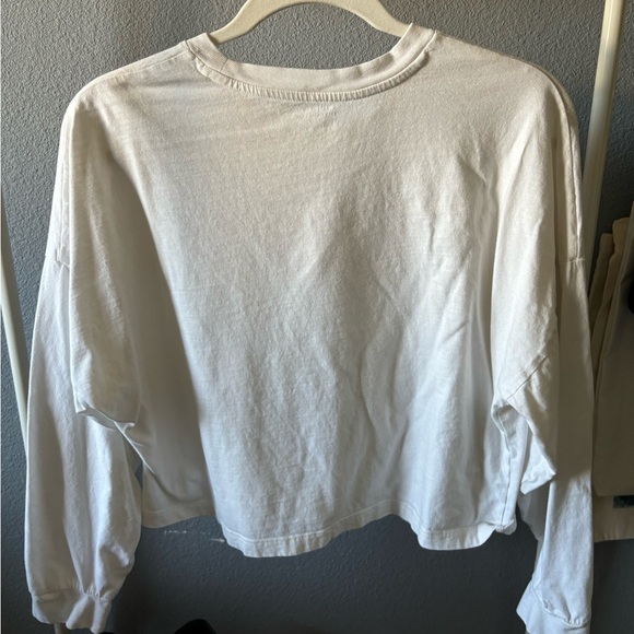 Cotton On Graphic Long Sleeve - Picture 4 of 4